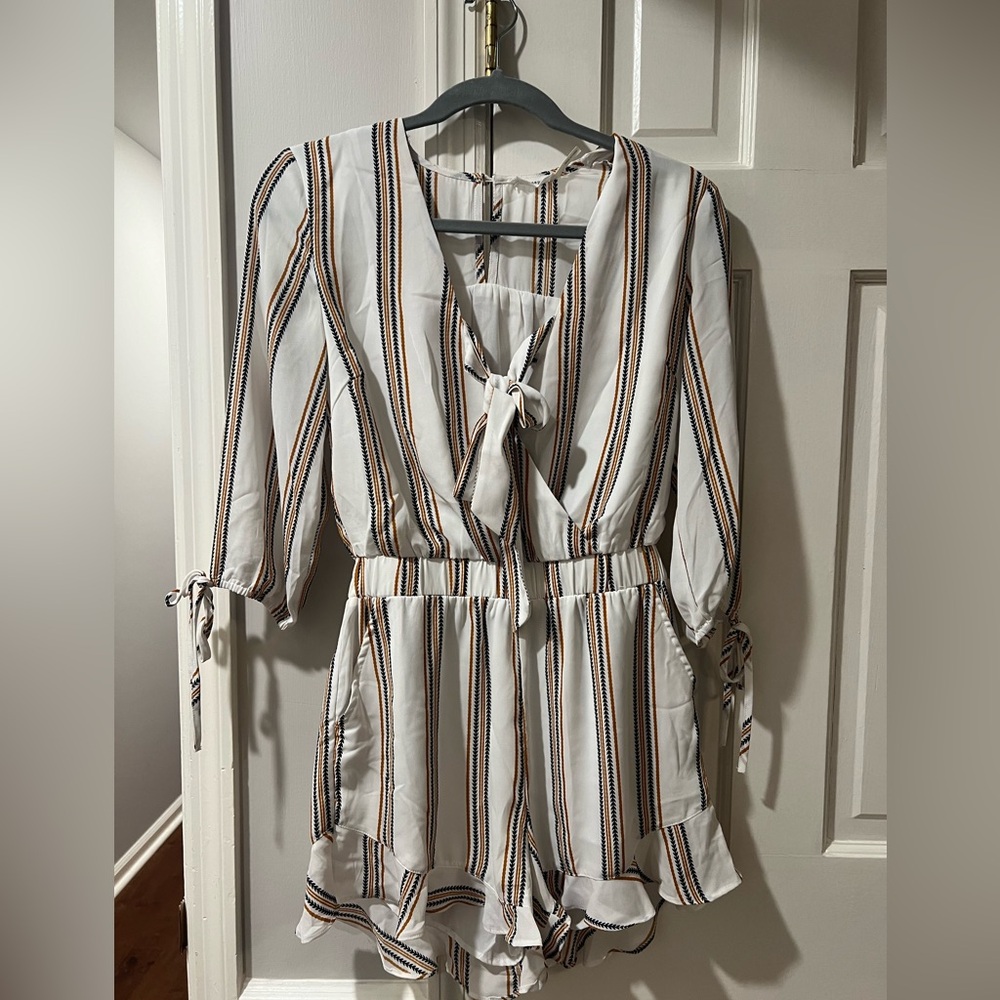 Blu pepper romper
